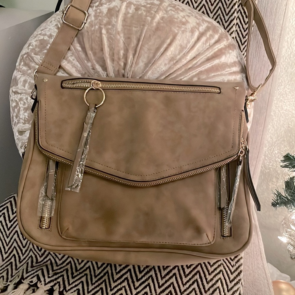 Brand New w Tags! Taupe/beige VR NYC Suede Shoulder/ Crossbody Bag